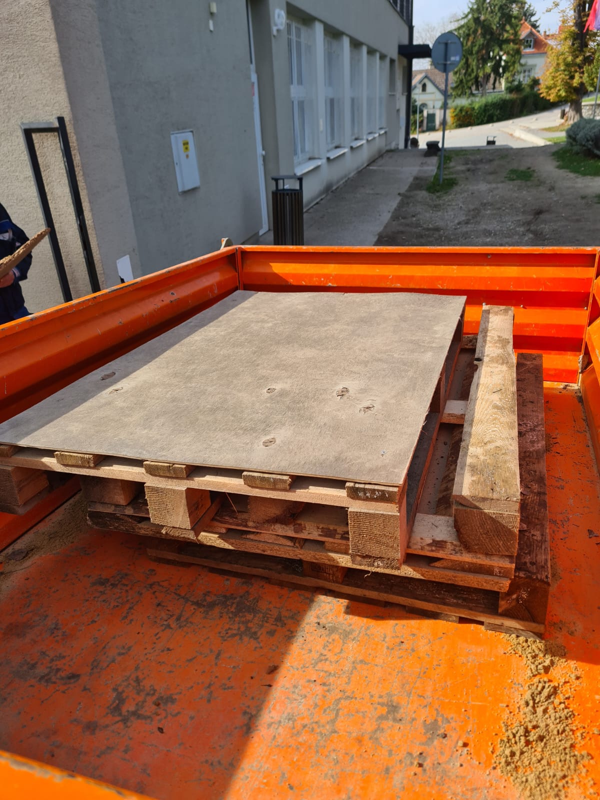 ihrisko zs 8 | WebJET CMS